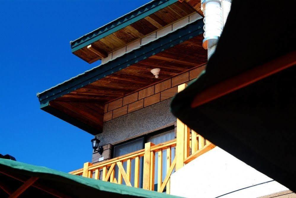 Emmanuel Farm House Ренай Екстериор снимка